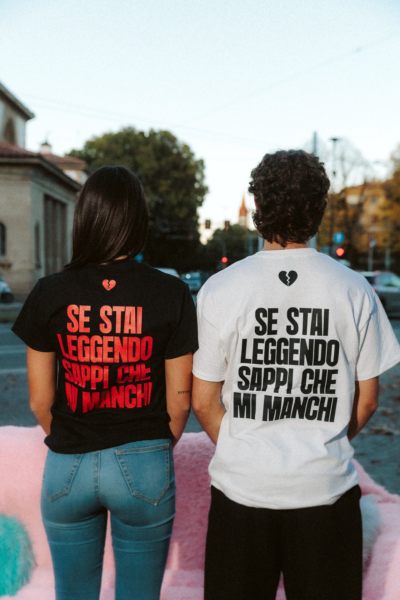 T-shirt Mi Manchi Nera Rossa